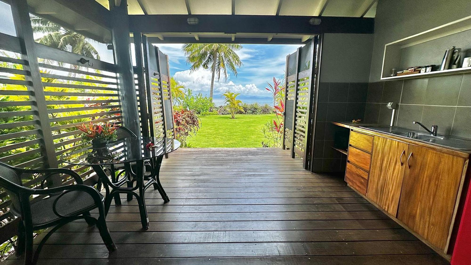 Aroha Taveuni Beachfront Bures Waiyevo Exterior foto